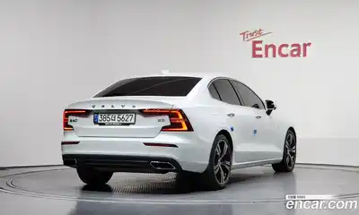 Volvo S60 2020 2.0 гидро в Москве № 1292346, миниатюра 2