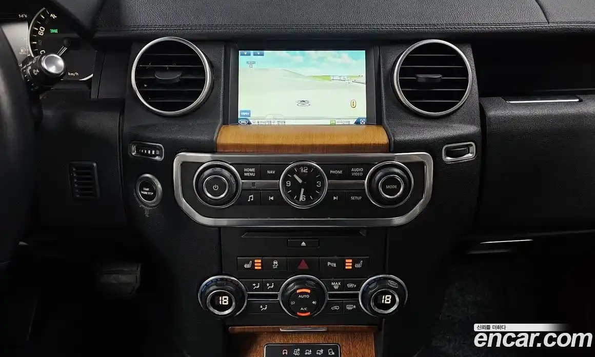 Land Rover Discovery 2013 3.0 гидро в Москве № 1293079, фото 15
