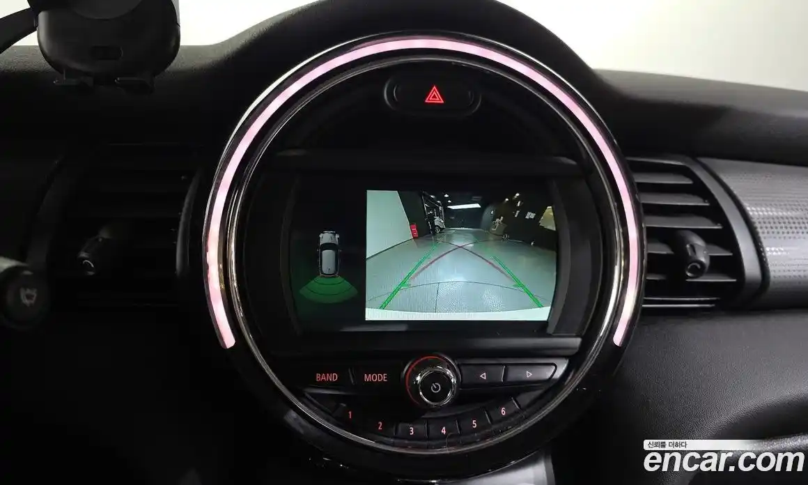 Mini Cooper 2018 1.5 гидро в Москве № 1293364, фото 15