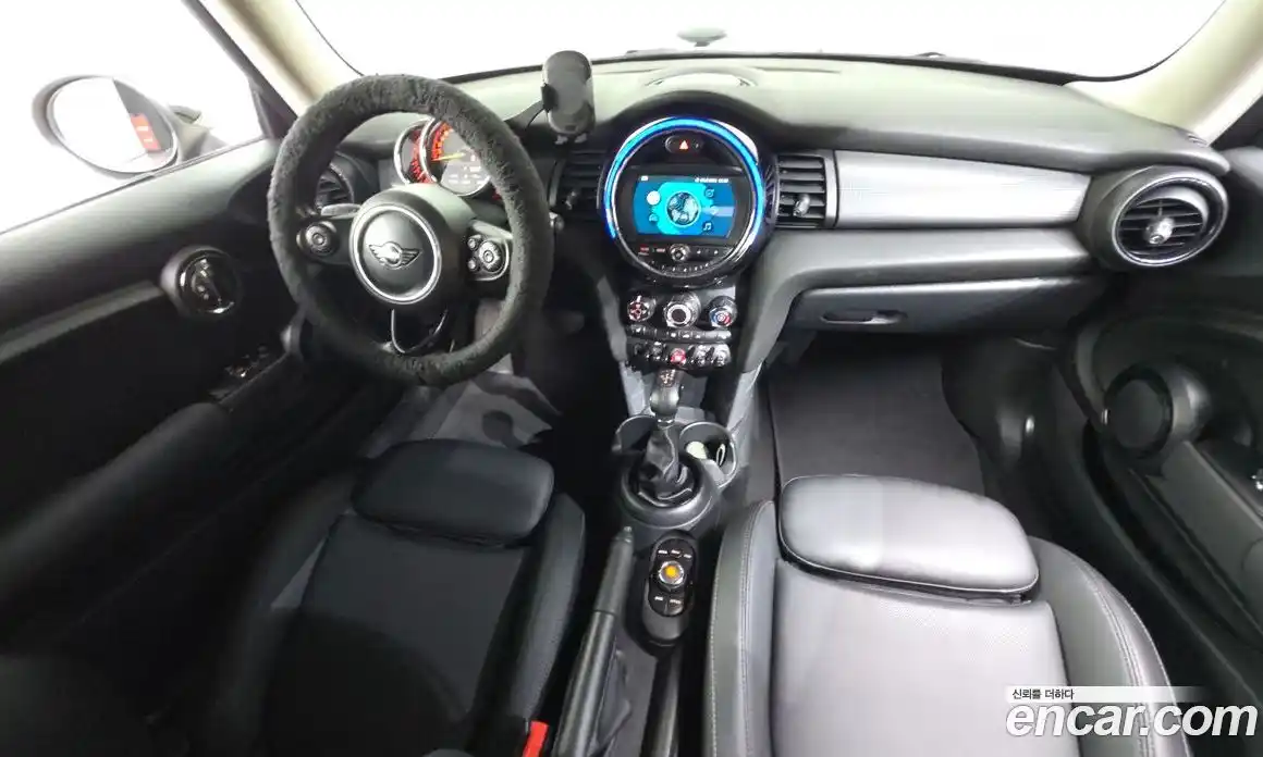 Mini Cooper 2018 1.5 гидро в Москве № 1293364, фото 7