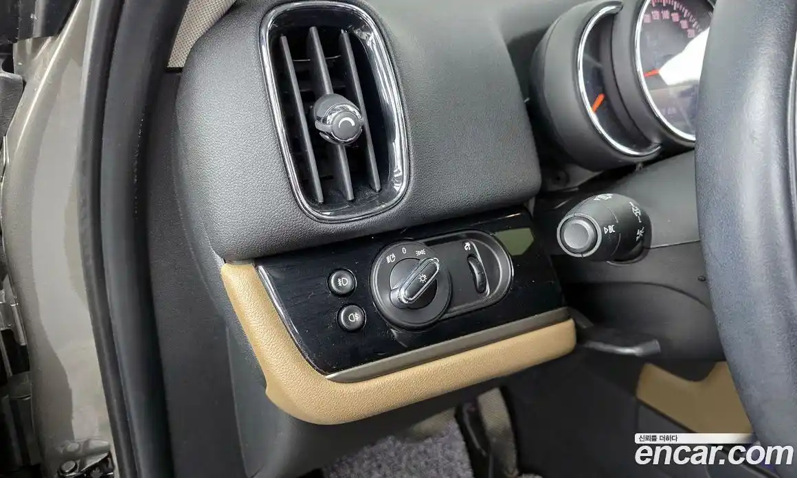 Mini Countryman 2018 2.0 гидро в Москве № 1293388, фото 16
