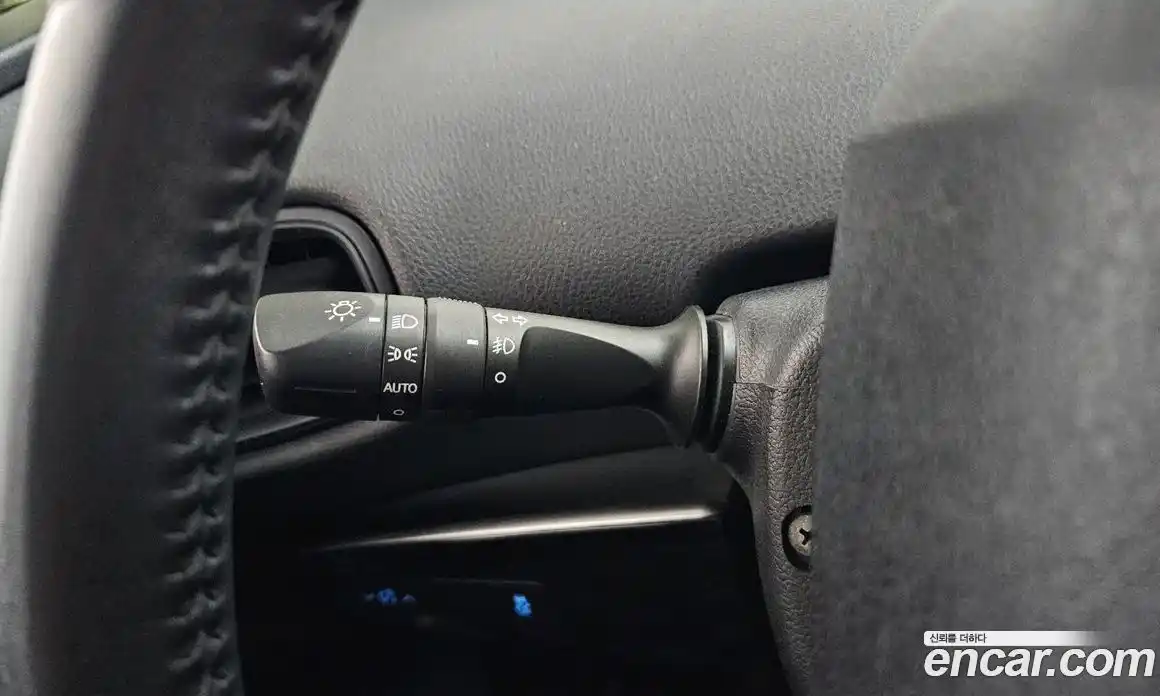 Toyota Prius 2016 1.8 гидро в Москве № 1293403, фото 13