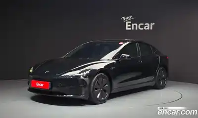 Tesla Model 3, 2024