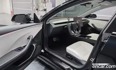 Tesla Model 3 2024 0.2 гидро в Москве № 1293673, миниатюра 10