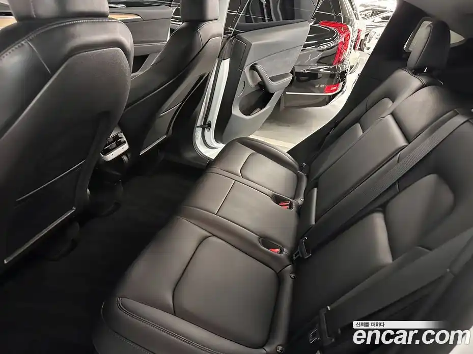 Tesla Model Y 2023 0.2 гидро в Москве № 1293726, фото 13