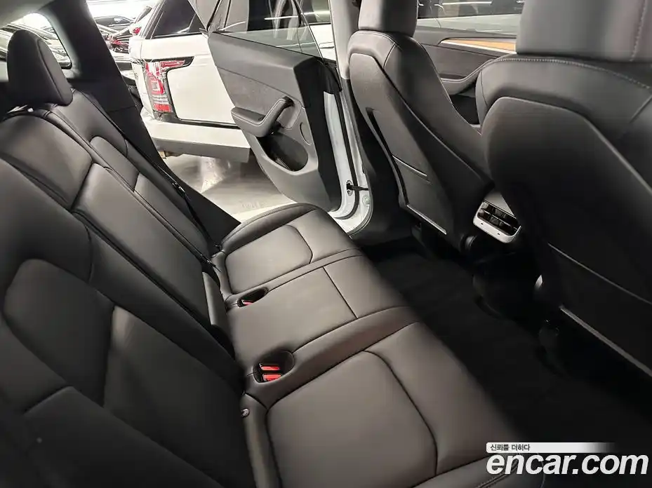 Tesla Model Y 2023 0.2 гидро в Москве № 1293726, фото 14