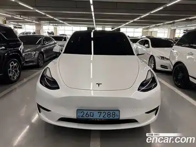 Tesla Model Y 2023 0.2 гидро в Москве № 1293726, миниатюра 2