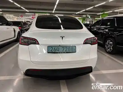 Tesla Model Y 2023 0.2 гидро в Москве № 1293726, миниатюра 5