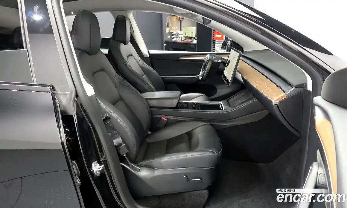 Tesla Model Y 2024 0.2 гидро в Москве № 1293727, фото 11