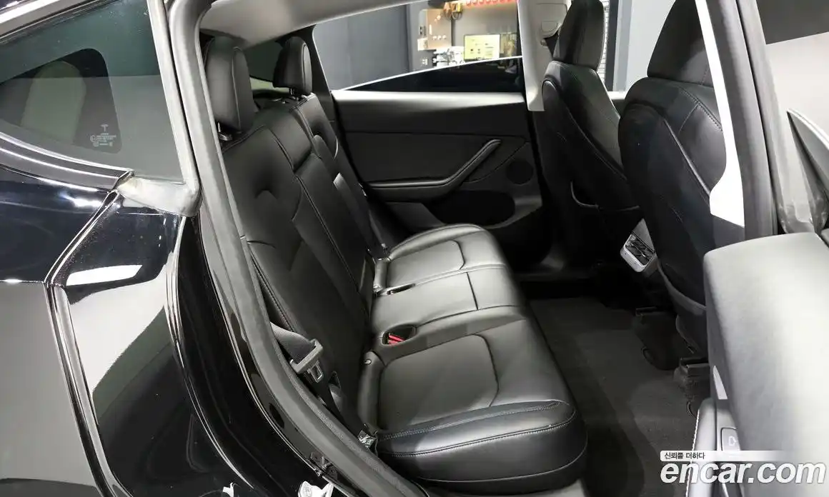 Tesla Model Y 2024 0.2 гидро в Москве № 1293727, фото 12