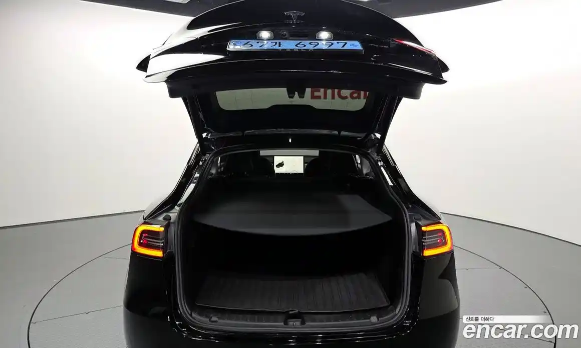 Tesla Model Y 2024 0.2 гидро в Москве № 1293727, фото 20