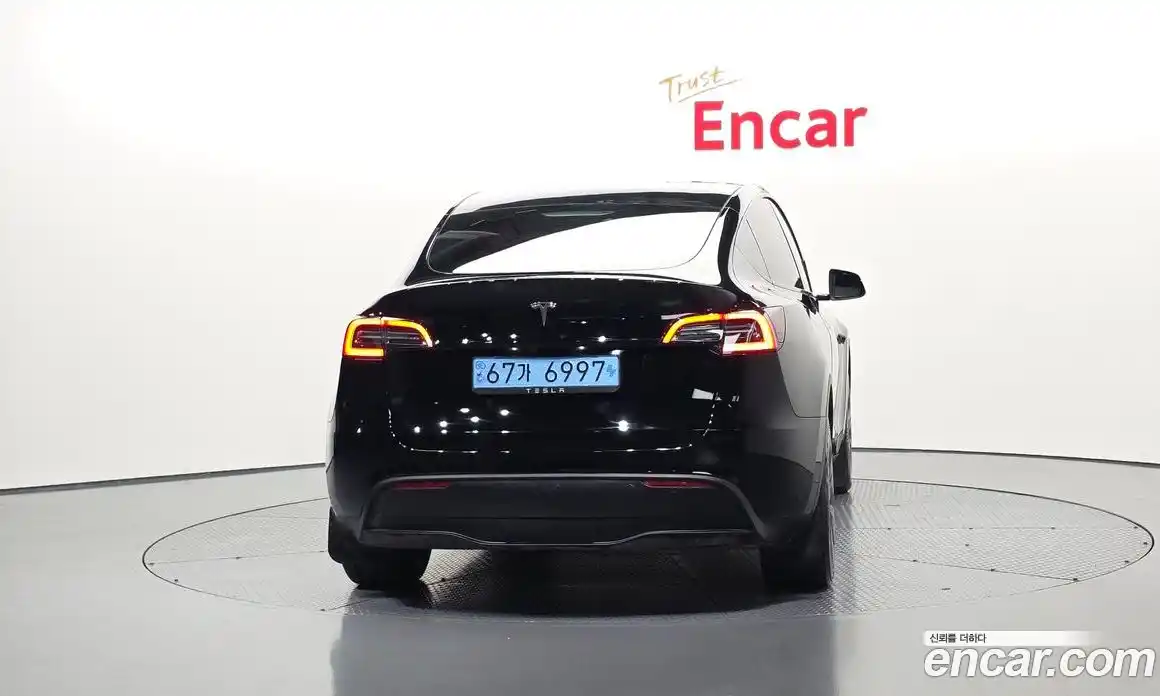 Tesla Model Y 2024 0.2 гидро в Москве № 1293727, фото 4