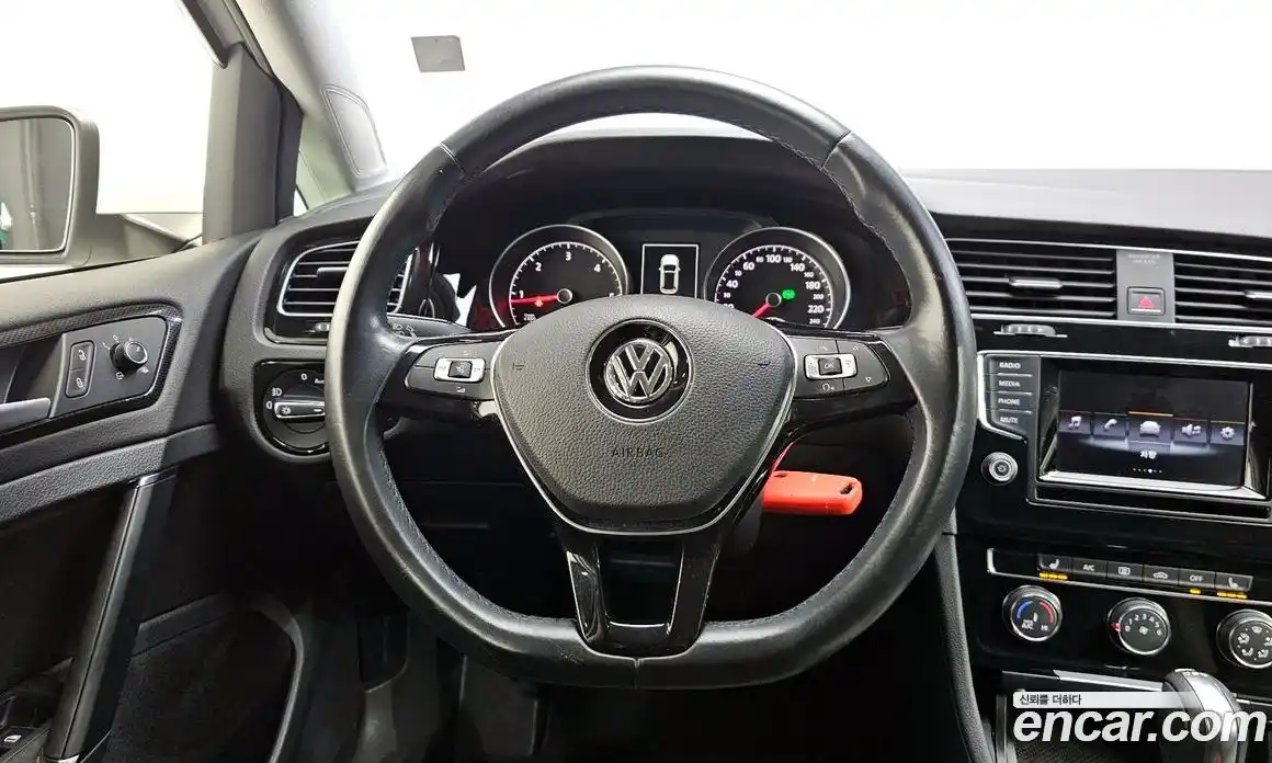 Volkswagen Golf 2013 1.6 гидро в Москве № 1293881, фото 15