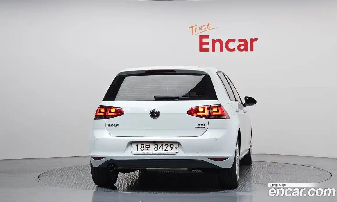 Volkswagen Golf 2013 1.6 гидро в Москве № 1293881, фото 4