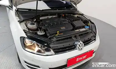 Volkswagen Golf 2013 1.6 гидро в Москве № 1293881, миниатюра 6