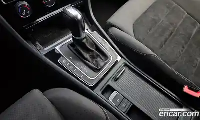 Volkswagen Golf 2013 1.6 гидро в Москве № 1293881, миниатюра 9