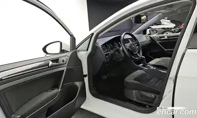 Volkswagen Golf 2013 1.6 гидро в Москве № 1293881, миниатюра 10