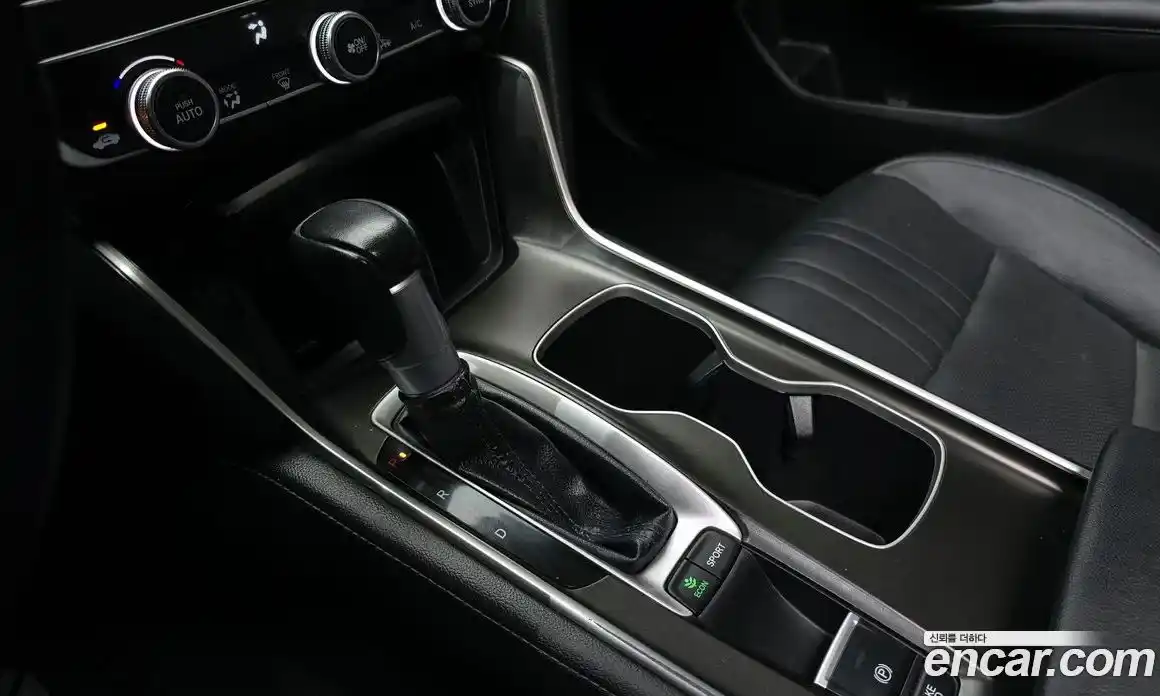 Honda Accord 2019 1.5 гидро в Москве № 1294372, фото 9