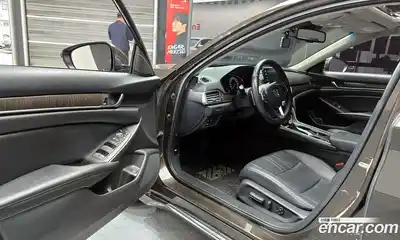 Honda Accord 2019 1.5 гидро в Москве № 1294372, миниатюра 10