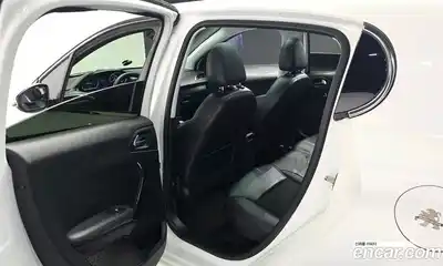 Peugeot 208 2014 1.6 гидро в Москве № 1295215, миниатюра 12