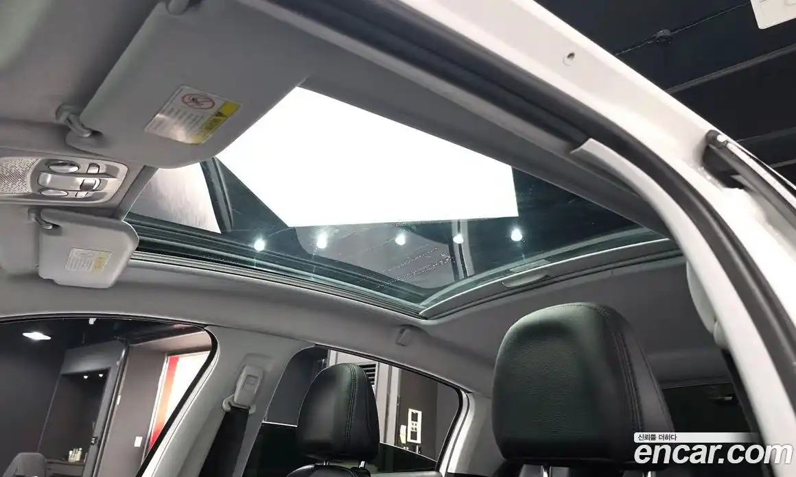 Peugeot 208 2014 1.6 гидро в Москве № 1295215, фото 13