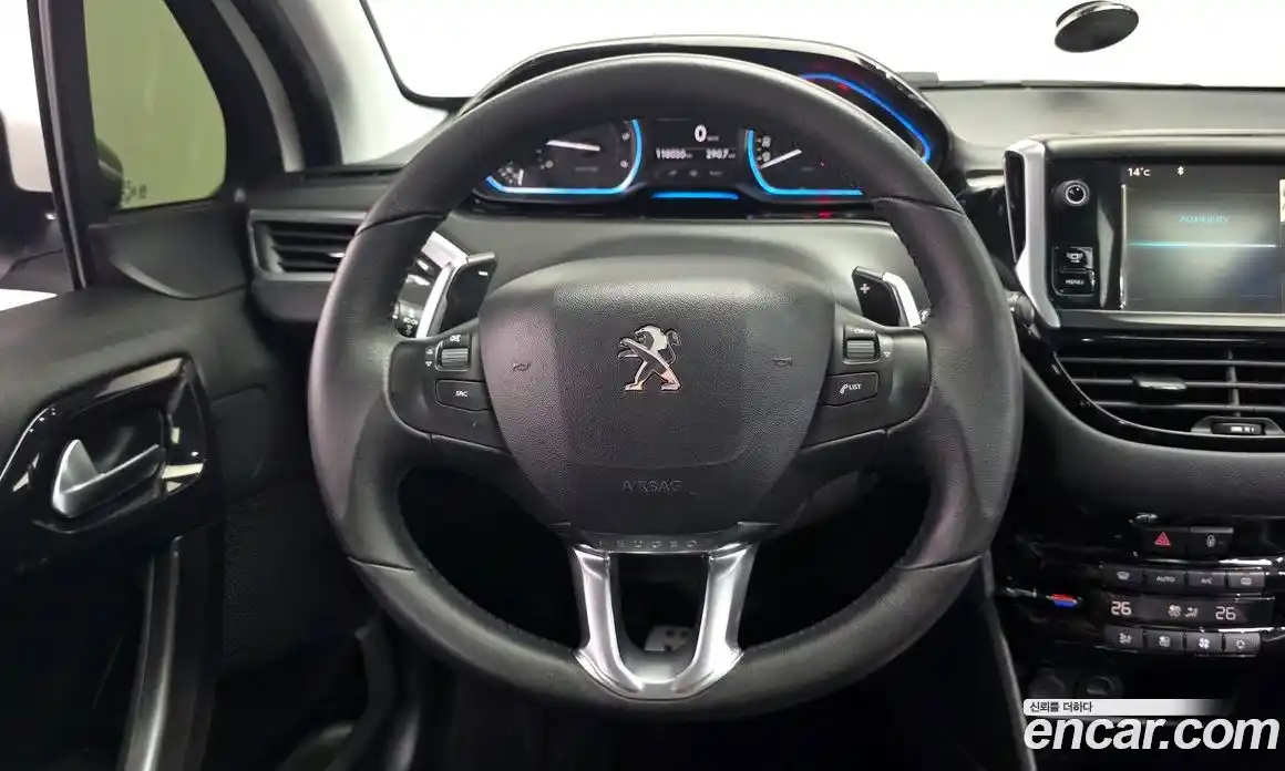 Peugeot 208 2014 1.6 гидро в Москве № 1295215, фото 14