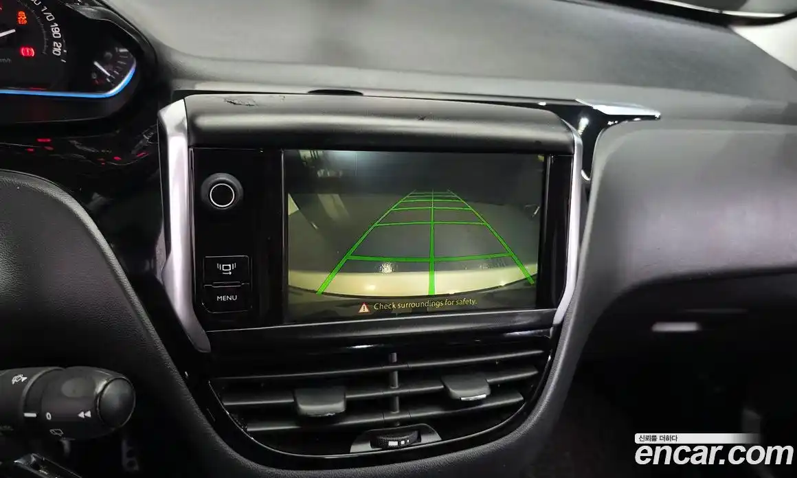 Peugeot 208 2014 1.6 гидро в Москве № 1295215, фото 15