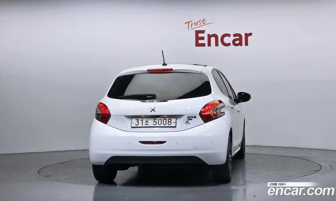 Peugeot 208 2014 1.6 гидро в Москве № 1295215, фото 4