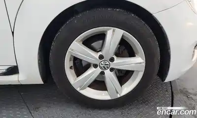 Volkswagen Beatle 2014 2.0 гидро в Москве № 153821, миниатюра 5