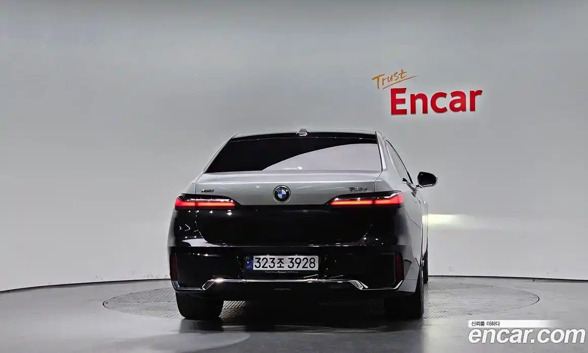 BMW 7-Series 2024 3.0 гидро в Москве № 154489, фото 4