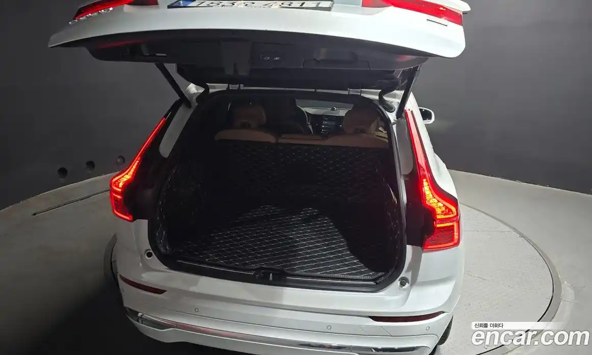 Volvo XC60 2022 2.0 гидро в Москве № 164379, фото 20