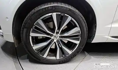 Volvo XC60 2022 2.0 гидро в Москве № 164379, миниатюра 5