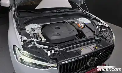 Volvo XC60 2022 2.0 гидро в Москве № 164379, миниатюра 6