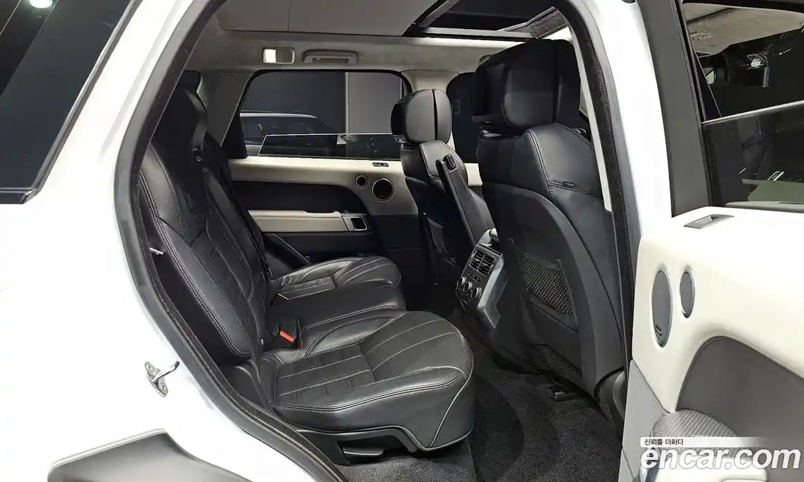 Land Rover Range-Rover Sport 2015 3.0 гидро в Москве № 166320, фото 12