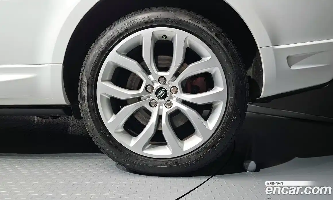 Land Rover Range-Rover Sport 2015 3.0 гидро в Москве № 166320, фото 5