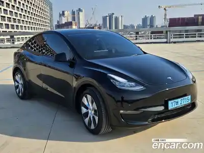 Tesla Model Y 2022 0.1 гидро в Москве № 167633, миниатюра 3
