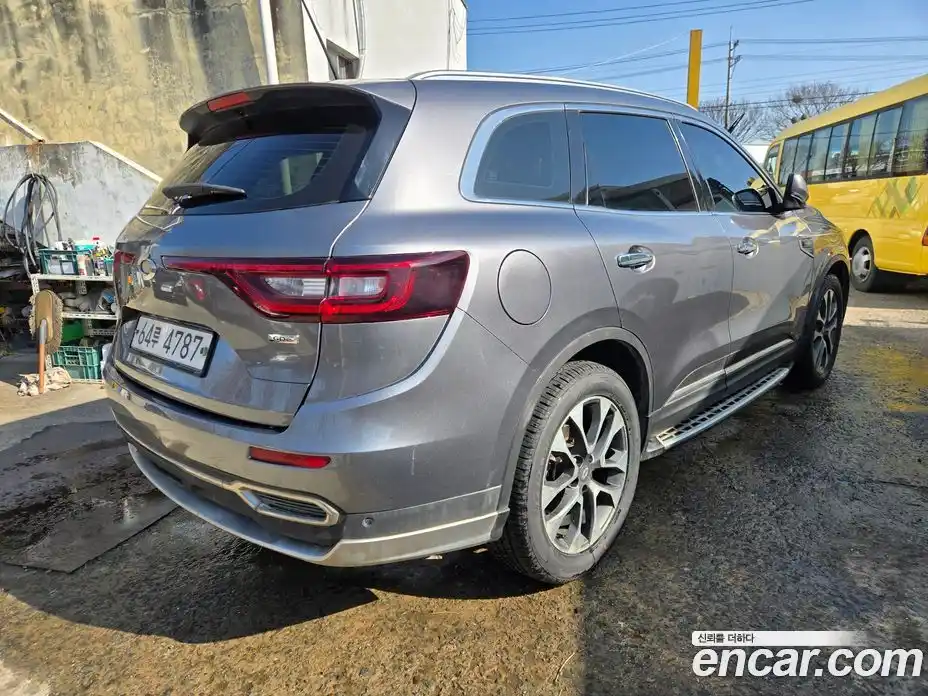 Renault QM6 2018 2.0 гидро в Москве № 186570, фото 6