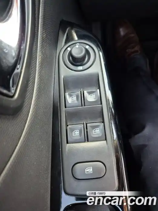 Renault QM3 2014 1.5 гидро в Москве № 186687, фото 11