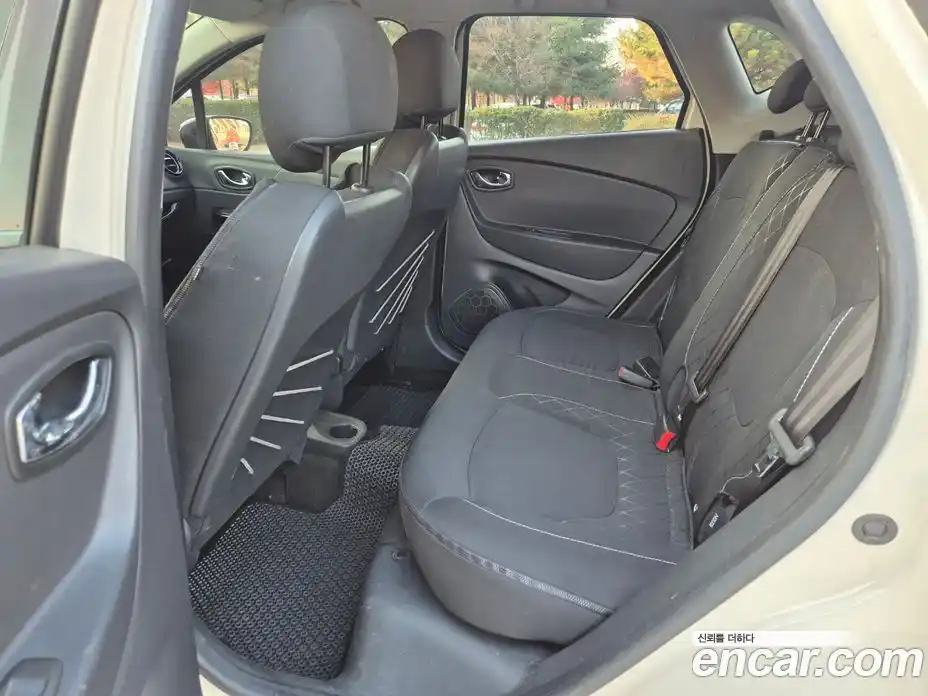 Renault QM3 2014 1.5 гидро в Москве № 186687, фото 15