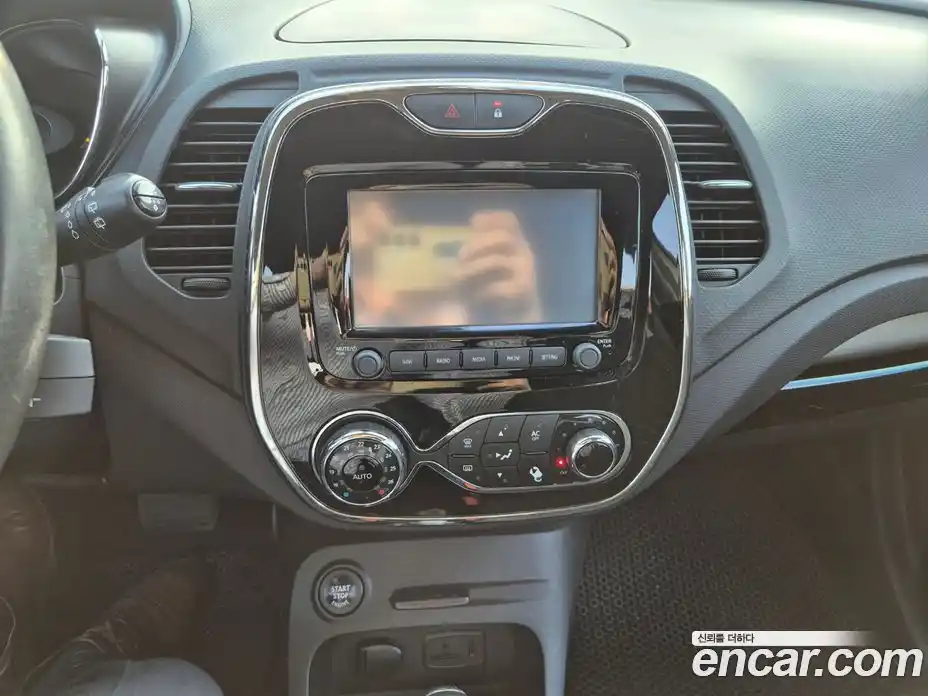 Renault QM3 2014 1.5 гидро в Москве № 186687, фото 9
