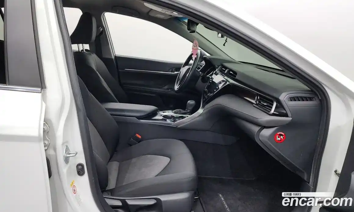 Toyota Camry 2019 2.5 гидро в Москве № 215517, фото 11