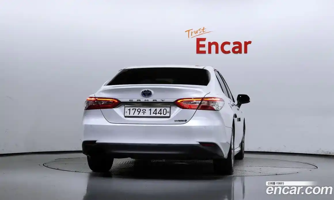 Toyota Camry 2019 2.5 гидро в Москве № 215517, фото 4