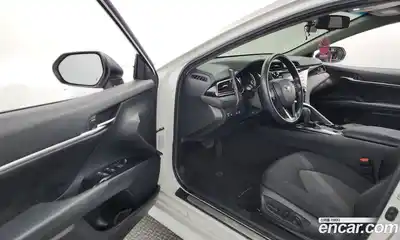 Toyota Camry 2019 2.5 гидро в Москве № 215517, миниатюра 10