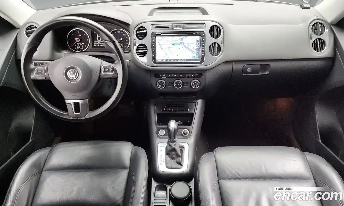 Volkswagen Tiguan 2015 2.0 гидро в Москве № 232226, фото 7