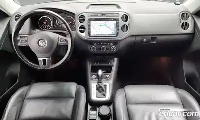 Volkswagen Tiguan 2015 2.0 гидро в Москве № 232226, миниатюра 7