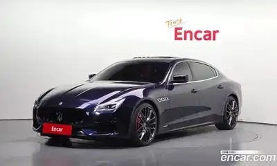 Maserati Quattroporte, 2015