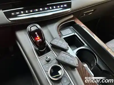 Cadillac Escalade 2023 6.2 гидро в Москве № 256500, миниатюра 9