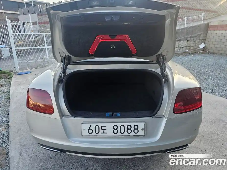 Bentley Continental 2011 6.0 гидро в Москве № 256649, фото 13