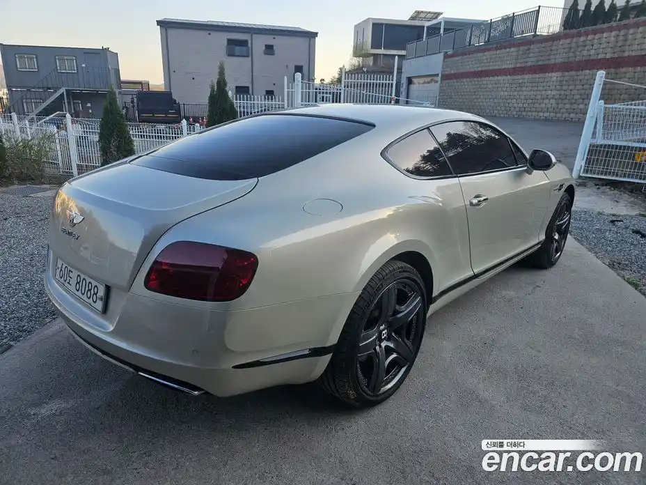 Bentley Continental 2011 6.0 гидро в Москве № 256649, фото 5