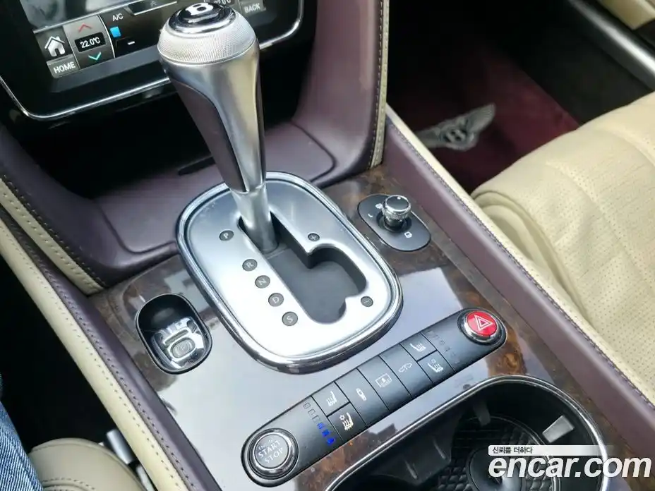 Bentley Flying Spur 2014 4.0 гидро в Москве № 387170, фото 15